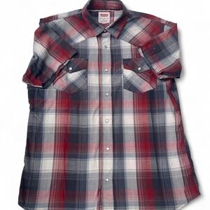 Levi's red and blue plaid top‎